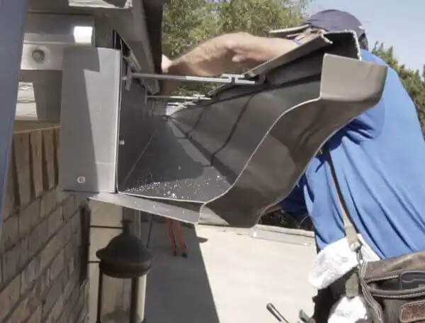 gutter services Tulare